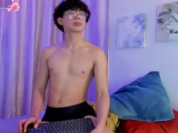 Chaturbate Free Live Porn of lyan_twink