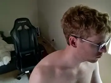Chaturbate Watch Live Sex Cams of blueeyedtallguy
