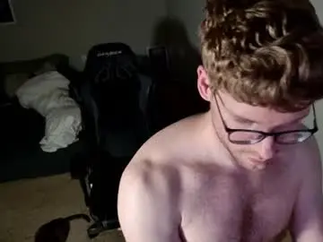 Chaturbate Nude Webcam of blueeyedtallguy