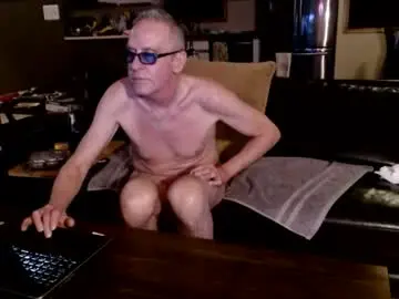 Chaturbate Live Sex Cam of bohunkmn