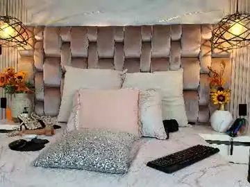 Chaturbate Free Live Porn of jennsexy_