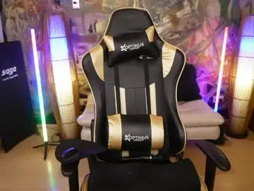 Chaturbate Watch Live Sex Cams of nurse_squirt