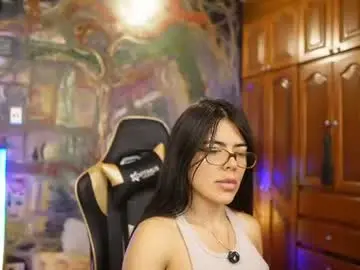 Chaturbate Live Sex of nurse_squirt