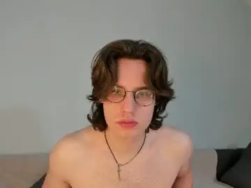Chaturbate Live Sex of valo_cross