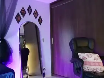 Chaturbate Sex Chat of ariamoonlight
