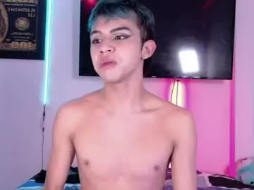 Chaturbate Live Sex Cam of apolo_prince1