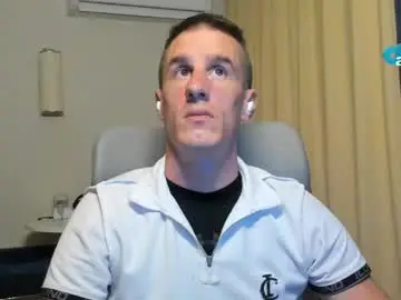 Chaturbate Live Sex Cam of axl_fx