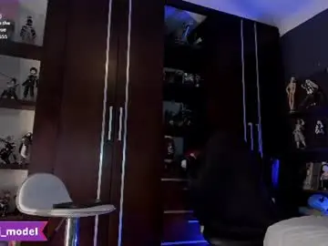 Chaturbate Live Sex Cam of cesar_joness