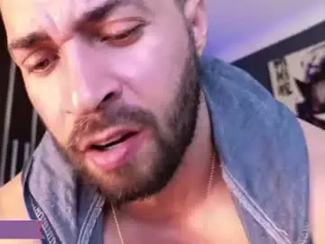 Chaturbate Adult Video Chat of cesar_joness