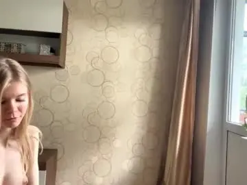 Chaturbate Free Live Porn of dewdropdoll