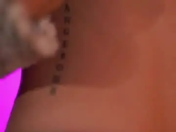 Chaturbate Watch Live Sex Cams of little_vel