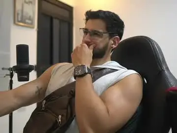 Chaturbate Nude Webcam of saimonhot1