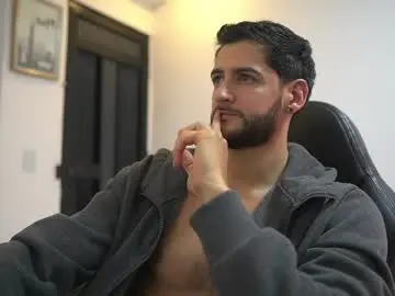 Chaturbate Free Live Porn of saimonhot1