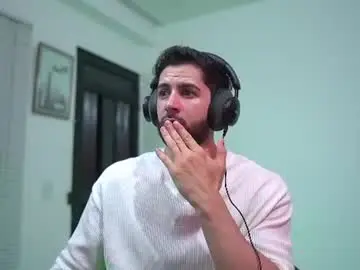 Chaturbate Live Sex Cam of saimonhot1