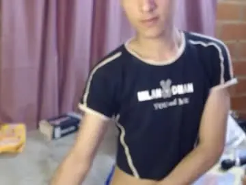 Chaturbate Live Sex of andytwi