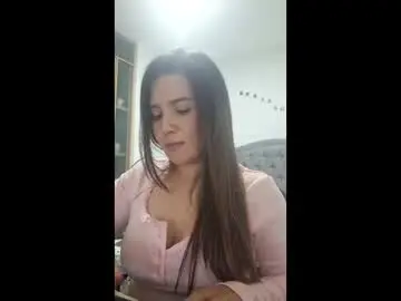 Chaturbate Adult Webcam of arielrose1022