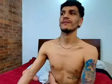 Chaturbate Best live sex cam show of benjamin613999