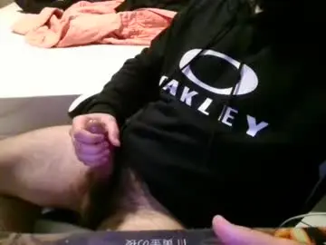 Chaturbate Best live sex cam show of chub_bear_99
