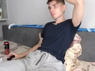 Chaturbate Live Sex Cam of cute_oliver