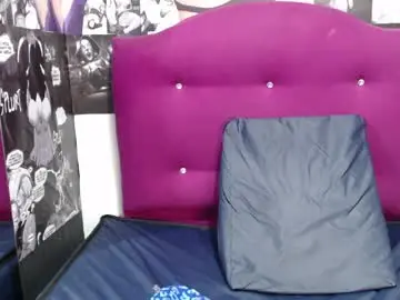 Chaturbate Best live sex cam show of violet_angel13