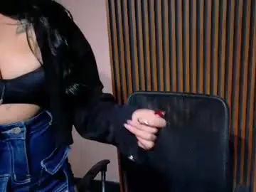 Chaturbate Watch Live Sex Cams of _mileyross