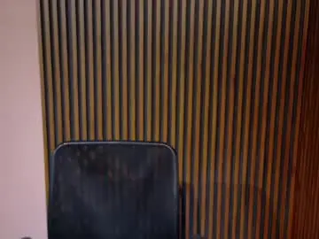 Chaturbate Free Porn Cam of _mileyross