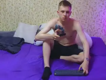Chaturbate Live Sex Cam of artycropp