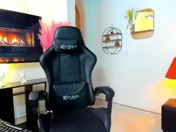 Chaturbate Live Sex of celeste_funnyy