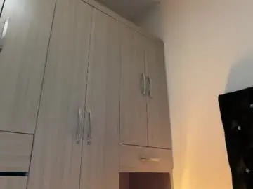 Chaturbate Free Porn Cam of eren_blade_