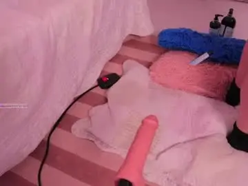 Chaturbate Free Porn Cam of alix_bay