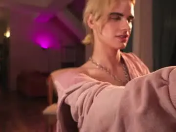 Chaturbate Live Sex Cam of imkawaiiboi