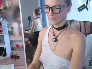 Chaturbate Sex Cam of jesica_moon_peachyy