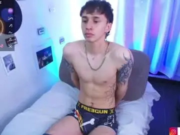 Chaturbate Watch Live Sex Cams of nick_bangover