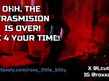 Chaturbate Live Sex Cam of the_kitty_roxy