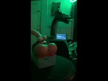 Chaturbate Nude Webcam of trashyandsassy