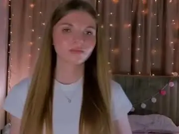 Chaturbate Free Live Porn of tyracropp