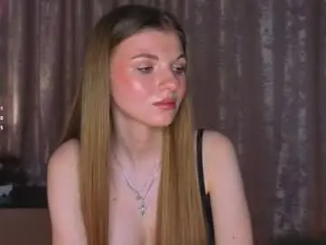 Chaturbate Free Live Porn of tyracropp