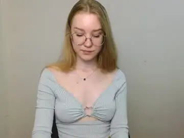 Chaturbate Best live sex cam show of abbymoore__