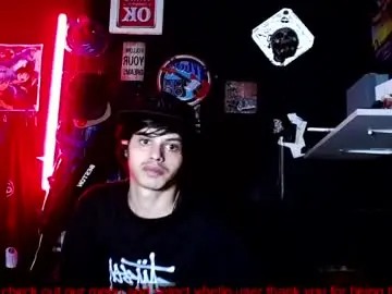 Chaturbate Free Live Porn of drumcore_01