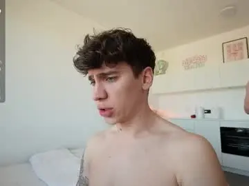 Chaturbate Free Porn Cam of evan_white_