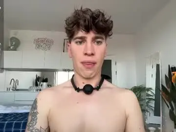 Chaturbate Free Live Porn of evan_white_