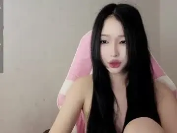Chaturbate Best live sex cam show of yenii_mai