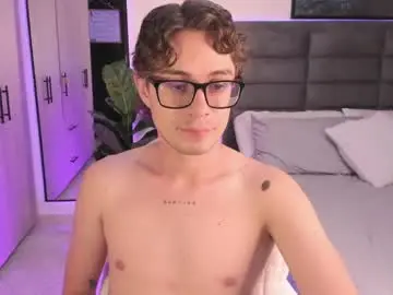 Chaturbate Free Live Porn of archiekingss