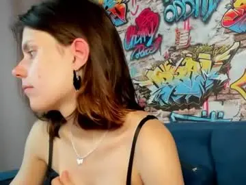 Chaturbate Live Sex Cam of elle__driver