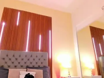 Chaturbate Live Sex Cam of viannca__