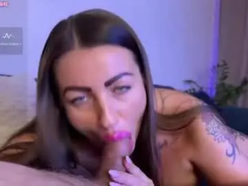 Chaturbate Best live sex cam show of andy_velvet