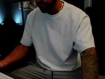 Chaturbate Adult Webcam of arongrant