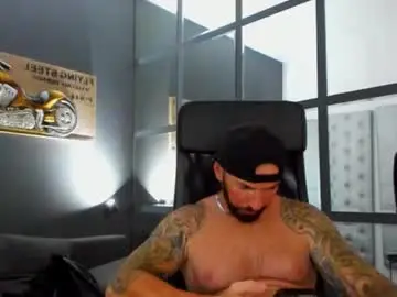 Chaturbate Live Sex Cam of arongrant