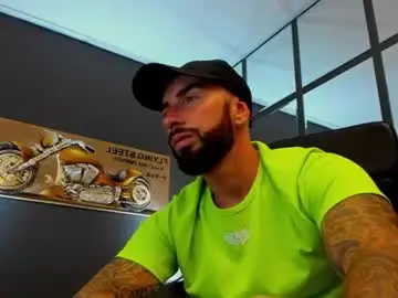 Chaturbate Watch Live Sex Cams of arongrant