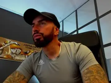 Chaturbate Adult Webcam of arongrant